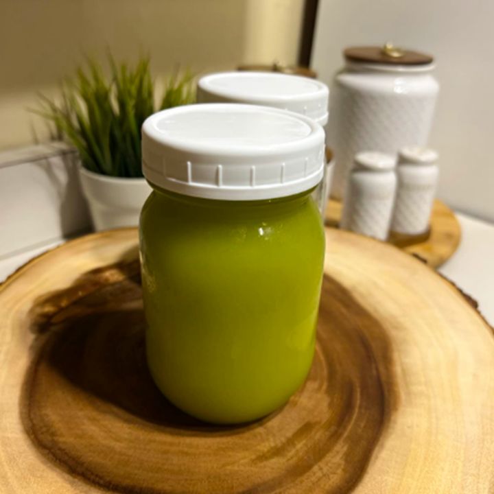 18%20Pack%20Plastic%20Regular%20Mouth%20Mason%20Jar%20Lids%20For%20Ball,%20Kerr%20And%20More%20-%20Food%20Grade%20White%20Plastic%20Storage%20Caps%20-%20Image%203