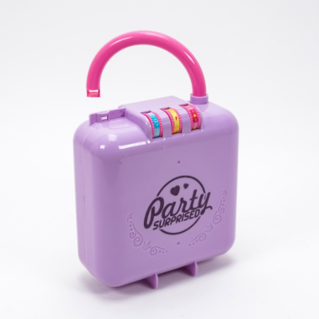 Doll%20Princess%20Play%20House%20on%20box%20Password%20HAND%20BAG%20Girl%20Kid%20Toy%20for%20Gift%20%7C%20Mainan%20princess%20rumah%20Beg%20Tangan%20-%20Image%202