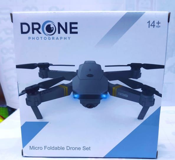 Micro%20Foldable%20Drone%20with%20Wide%20Angle%20HD%20Camera%20Quadcopter%20Photography%20-%20Image%203