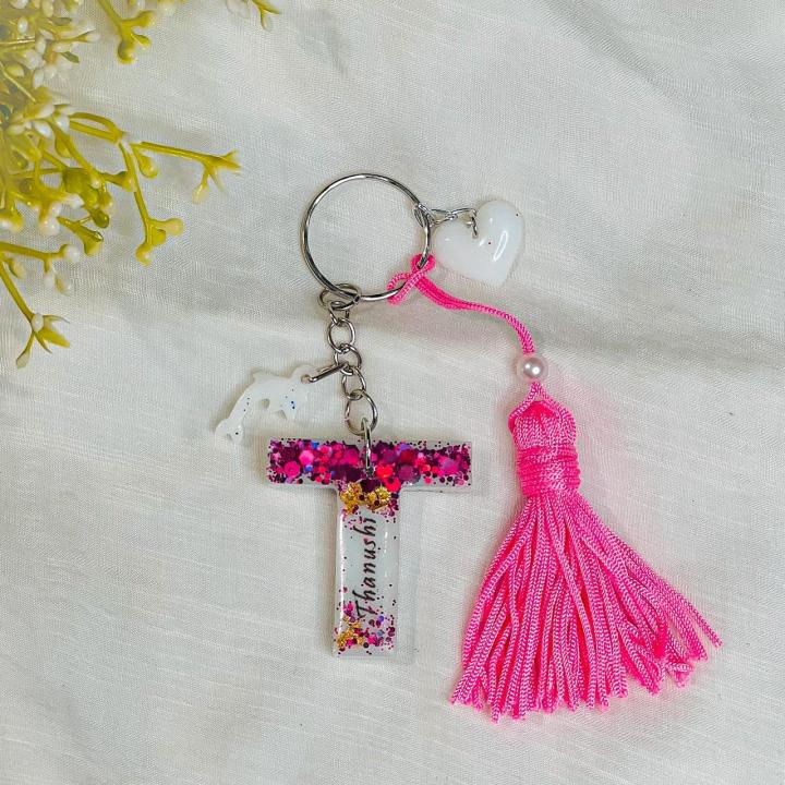 Customized%20Resin%20Key-tag%20%7C%20Letter%20Key-tag%20%7C%20%20Epoxy%20Keytag%20-%20Image%207