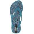 Beat Women Slippers. 