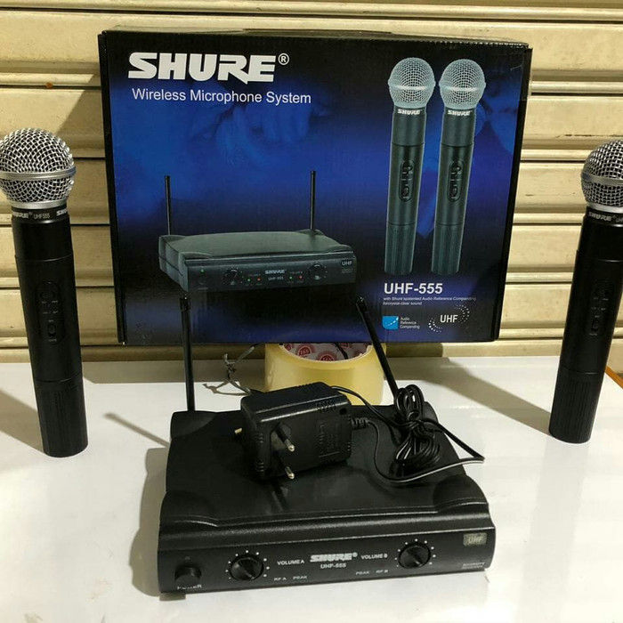 Shure%20Dual%20Professional%20Wireless%20Microphone%20-%20Image%202