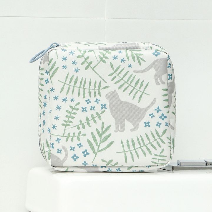 Sanitary%20Napkin%20Storage%20Bag%20Travel%20Sanitary%20Towel%20Pad%20Pouch%20Cosmetic%20Storage%20Box%20Student%20Women%20Portable%20Menstrual%20Small%20Bags%20-%20Image%207