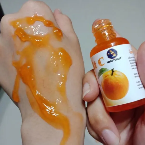 Natural%20Orange%20Extracted%20Vit%20C%20Serum%20for%20Face%20&%20Body%20(Vitamin%20C)%2030ml%20Made%20In%20Thailand%20vitc%20-%20Image%204