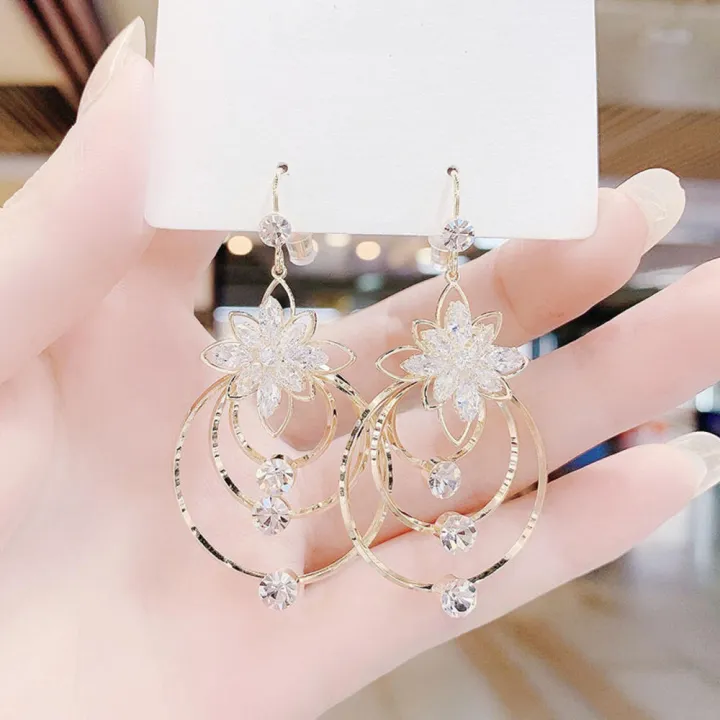 Alloy%20Geometric%20earrings%20Intricate%205.7*3cm%20Multi-layer%20earrings%20Circular%20earrings%20for%20Party%20Wedding%20Night%20out%20%20wear%20Gift%20idea%20Evening%20wear%20Special%20occasions%20Fashion%20enthusiasts%20Statement%20jewelry%20-%20Image%207