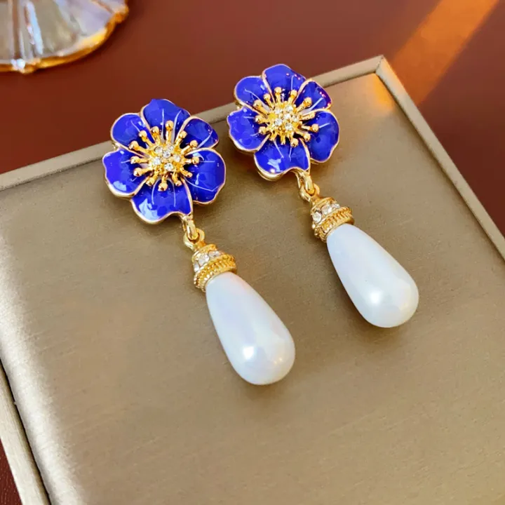 Silver%20Needle%20Flower%20Drop%20Oil%20Rhinestone%20Pearl%20Earrings%20French%20High%20Sense%20Water%20Drop%20Earrings%20Retro%20Affordable%20Luxury%20Graceful%20Earrings%20Female%20-%20Image%206