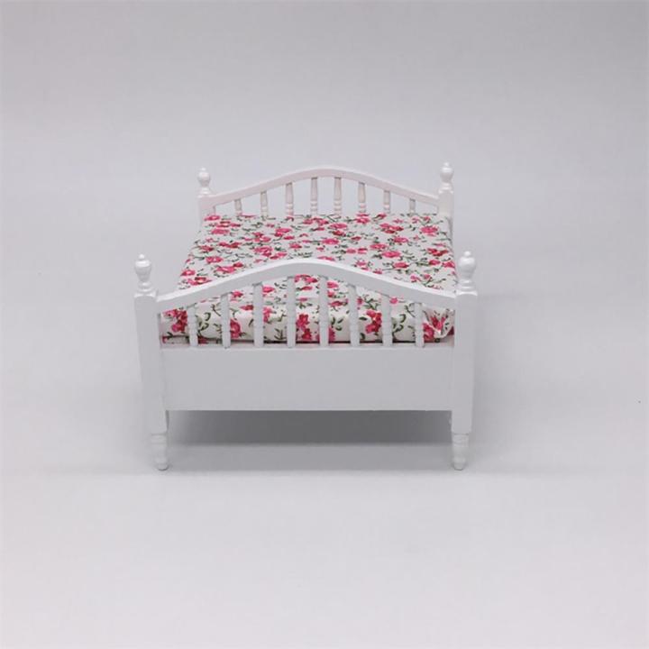 Wooden%20Miniature%201/12%20Dollhouse%20Double%20Bed%20Floral%20Sheet%20House%20Furniture%20Kids%20Toy%20-%20Image%203