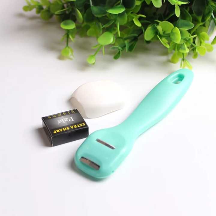 8%20in%201%20Foot%20Care%20Pedicure%20Tool%20Set%20-%20Removable%20Feet%20Pedicure%20Rasps%20Callus%20Shaver%20Remover%20Replaceable%20Foot%20File%20Hard%20Dead%20Skin%20Trimmer%20Manicure%20Tools%20Set%20-%20Image%206