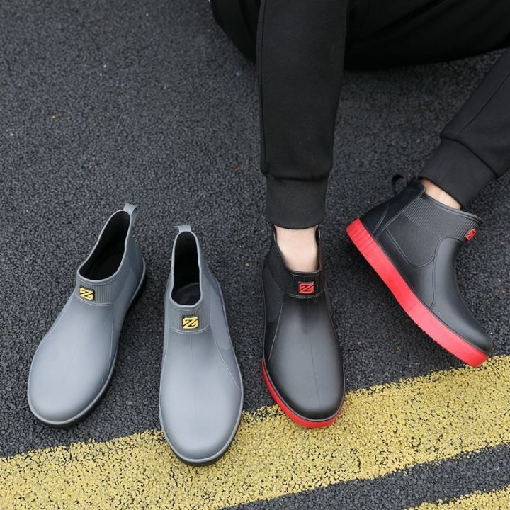 Rain%20Boots%20Waterproof%20Stylish%20Water%20Shoes%20Men's%20Rain%20Boots%20Short%20Tube%20Mid%20Tube%20Kitchen%20Anti-Slip%20Rubber%20Shoes%20Lightweight%20and%20Extra%20Thick%20Summer%20Rubber%20Boots%20-%20Image%204