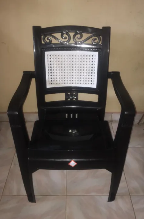 Phoenix%20Veranda%20Plastic%20Chair%20Pacific%20222-%20Black%20-%20Image%203