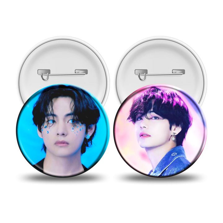 BTS%20V%20Kim%20Tae-hyung%20Taehyung%20Pin%20Badges%20K-Pop%20-%20Image%204