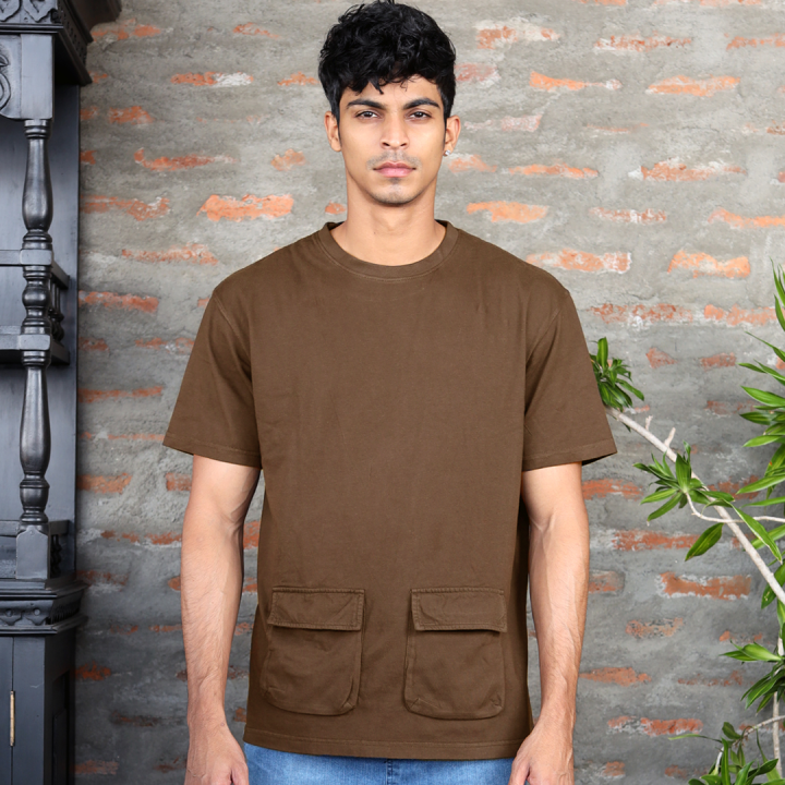D-Blaq Men's Black Oversized Pocket T-Shirt in Brown