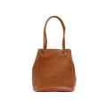 Qiu Zhen Genuine Leather Bucket Bag for Women, Crossbody Commuter Large Capacity Tote Bag, Niche Vegetable Tanned Top Layer Cowhide Bag. 
