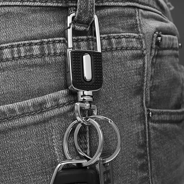 Key%20Chain%20with%202%20Detachable%20Metal%20Rings%20Heavy%20Duty%20Zinc%20Alloy%20Key%20Chains%20for%20simple%20and%20creative%20gift,%C2%A0Men%C2%A0and%C2%A0Women%20-%20Image%204