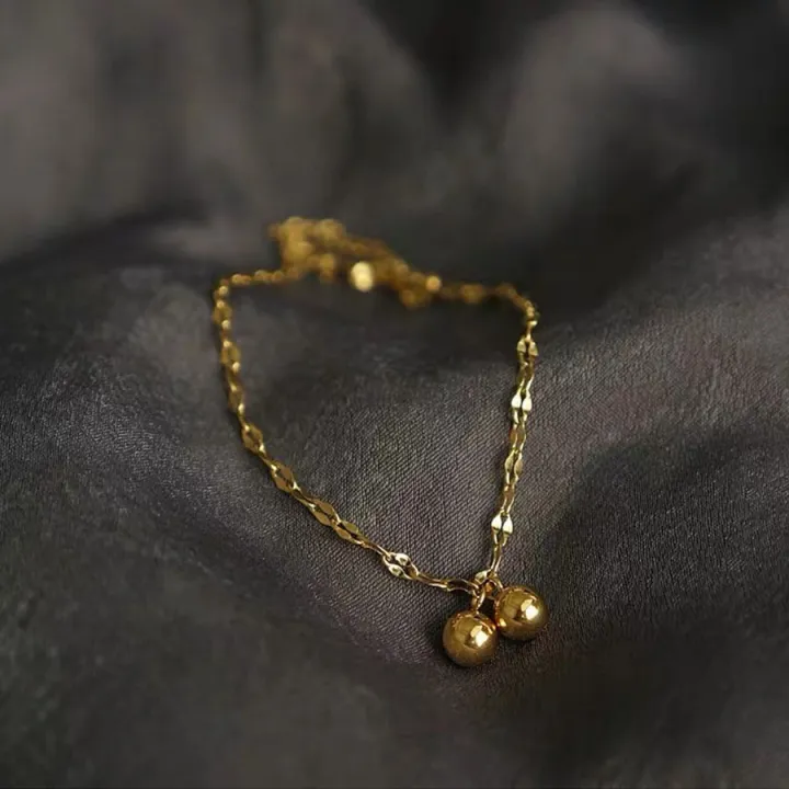 Gold%20Alloy%20Fashion%20Anklet%20for%20Women%20and%20Girls,%2018+5cm%20Adjustable%20Foot%20Chain,%20Daily%20and%20Party%20Wear%20-%20Image%205