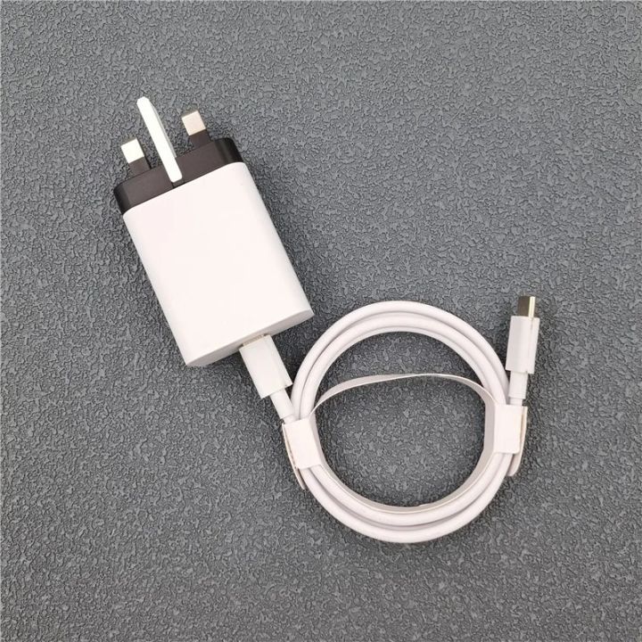 30W%20USB-C%20Charger%20for%20Google%20Pixel%207%206%20Pro%206A%20PD%20Fast%20Wall%20Charging%20Adapter%20Compatible%20With%20USB-C%20Devices%20100cm%20USB%20C%20to%20C%20Cable%20-%20Image%204