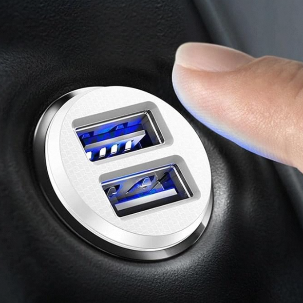 Baseus%20Grain%20Car%20Charger%EF%BC%88Dual%20USB%205V%203.1A%20)%20-%20Image%205