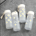 700ml Daisy Transparent Plastic Water Bottles Creative Transparent Frosted Water Bottle Portable Rope Travel Tea Cup. 