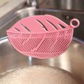 1Pc Leaf Shaped Rice Wash Gadget Noodles Spaghetti Beans Colanders Strainers Kitchen Fruit Vegetable Cleaning Tool. 