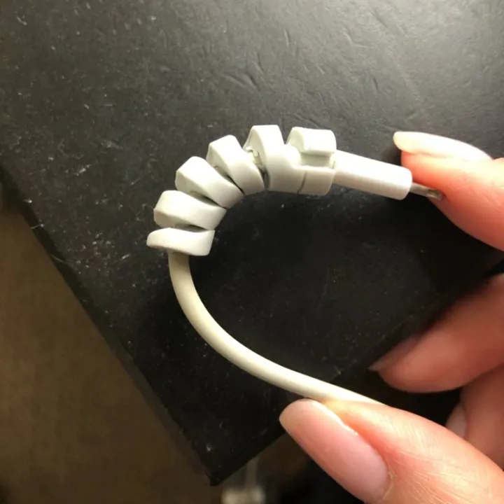 2%20Pcs%20Spiral%20Cable%20Protector%20for%20Charger%20Cable%20Data%20Line%20USB%20Cable%20Spring%20Protector%20organizer%20Silicone%20Bobbin%20winder%20Protective%20Case%20Cover%20-%20Image%2010