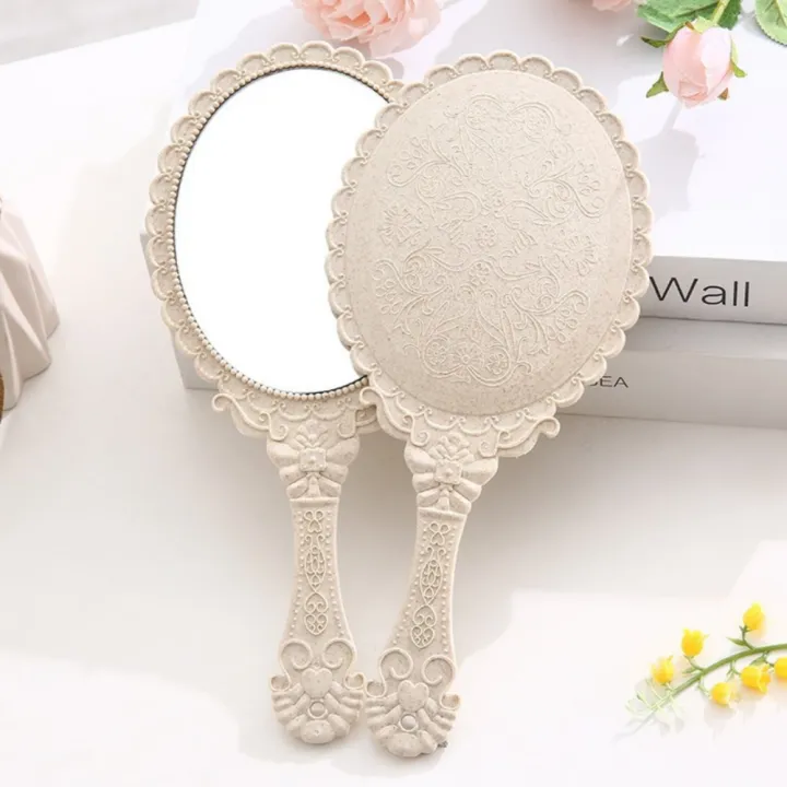 Vintage%20Carved%20Handheld%20Vanity%20Mirror%20Makeup%20Mirror%20Salon%20Makeup%20Vanity%20Hand%20Mirror%20Handle%20Cosmetic%20Compact%20Mirror%20for%20Women%20-%20Image%207