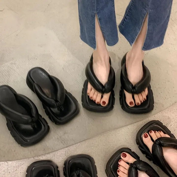 Platform%20Slippers%20Women's%20Summer%20Outerwear2023New%20Flip-Flops%20Net%20Red%20Bread%20Bubble%20Slippers%20Flip%20Flops%20-%20Image%202