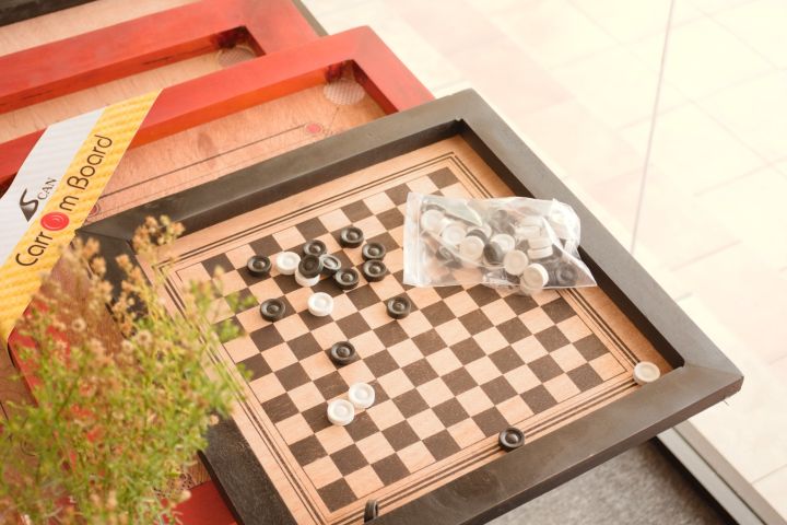 Checker%20board%20dam%20board%20-%20Image%203
