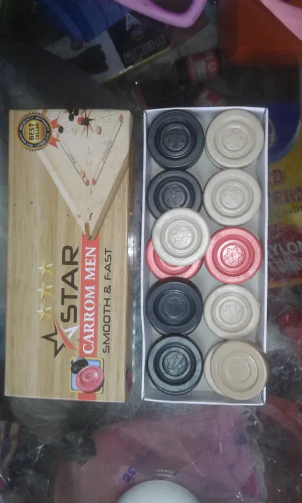 Carrom%20Board%20Coins%20Full%20Set%20with%20-%2020%20Pcs%20Smooth%20&%20Fast%20Carrom%20Coins%20Set%20-%20Image%203