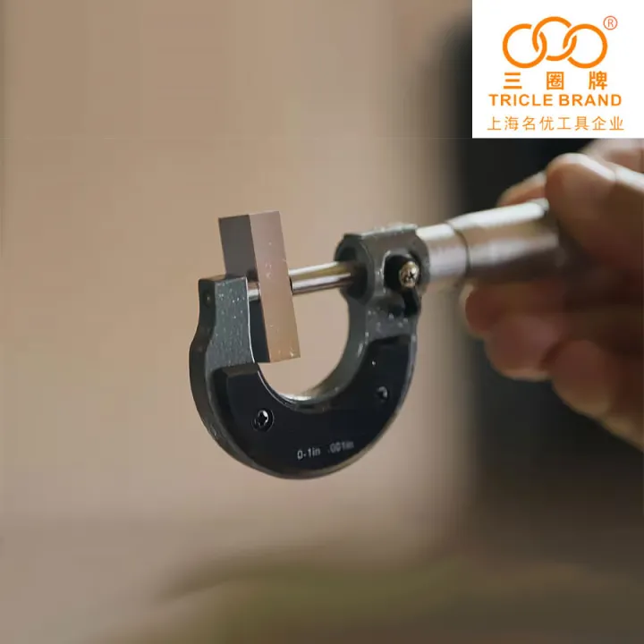 Micrometer%20-%200-25%20mm%20-%200.01%20-%20Tricle%20-%20Image%207