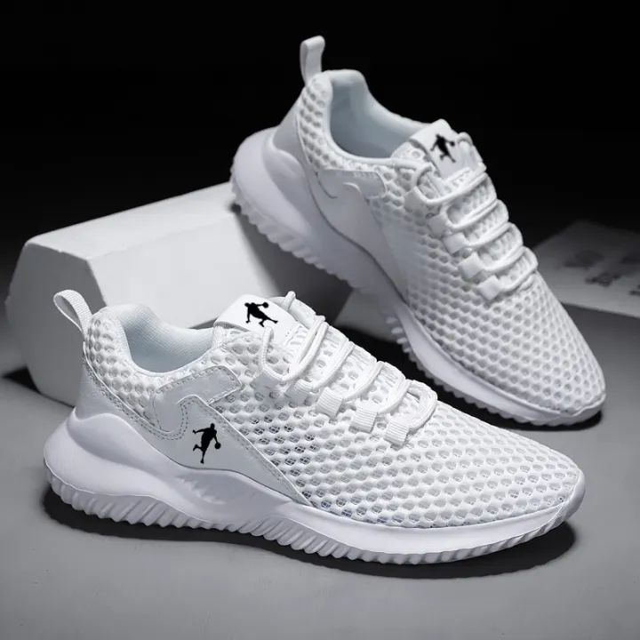 2022 New Men's Running Shoes Fresh Breathable Outdoor Sports Shoes Large Mesh Running Shoes Sneakers Running Shoes MEN