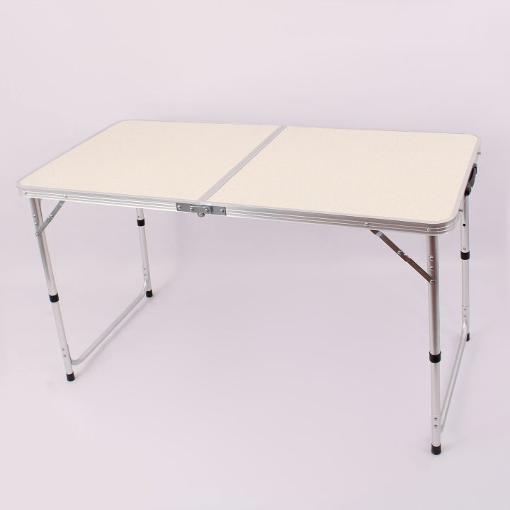 Bi-Fold Trestle Table