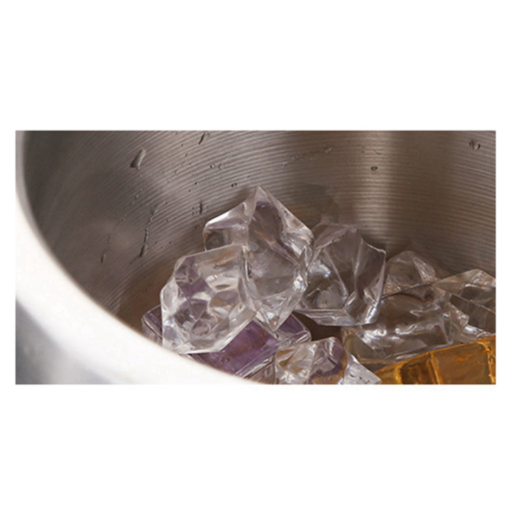 Double%20Walled%20Ice%20Bucket%20Insulated%20Ice%20Bucket%20with%20Ice%20Tongs%20Compartment%20Ice-Cube%20Container%20Buckets%20-%20Image%204