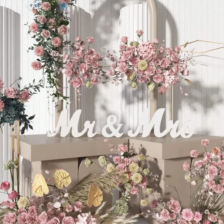 Wooden%20Letter%20Wedding%20Decorations%203D%20Character%20Decoration%20Props%20for%20Mr.%20and%20Mrs.%20Wedding%20Activities%20Singles%20Party%20DIY%20Decoration%20-%20Image%203