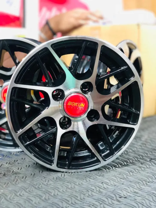 three%20wheel%20alloy%20wheel%20-%20Image%205