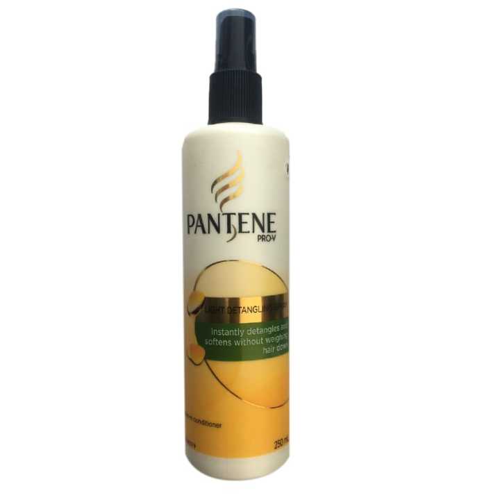 Pantene Pro-V Light Detangling Spray Instantly Detangles And Softens Without Weighing Hair Down