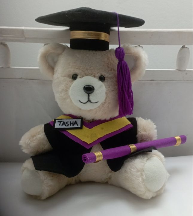 Graduation%20Teddy%20Bear/Personalized%20graduation%20teddy%20bear%20-%20Image%204