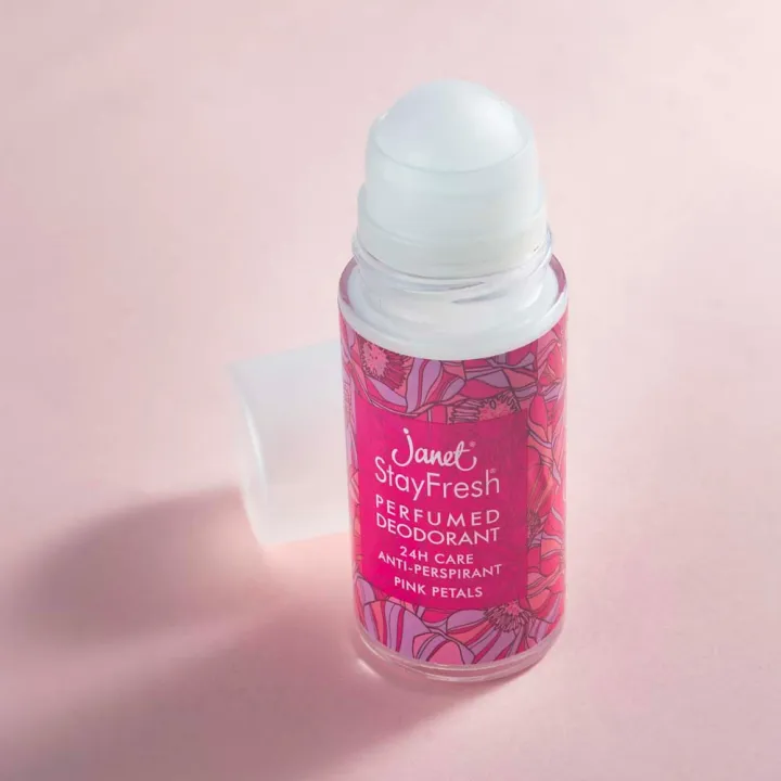 Janet%20Stay%20Fresh%20Perfumed%20Deodorant%20-%20Pink%20Petals%2050Ml%20-%20Image%204