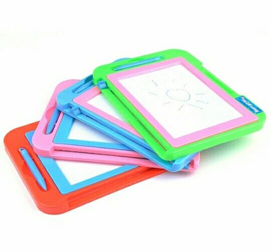 Magic%20Whiteboard%20with%20Magnetic%20Pen%20-%20Infinite%20Write%20and%20Erasable%20teaching%20practice%20drawing%20toy%20white%20Board%20-%20Image%206