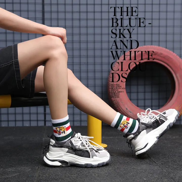 Embroidered%20tiger%20socks%20casual%20sports%20men's%20socks%20Business%20classic%20striped%20sock%20-%20Image%206