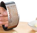 Garlic Press Squeezer - Garlic Presser Stainless Steel Garlic Ginger Rocker/Crusher/Chopper/Squeezer with Ergonomic Handle - Garlic Cutting Mince Tool Cutter for Home/Kitchen/Outdoor. 