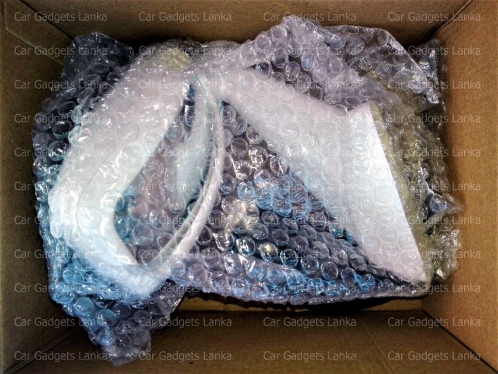 Toyta%204WD%20SUV%20Double%20Cab%20Front%20Fender%20Wide%20Angle%20Rear%20View%20Third%20Mirror%20White%20Color%20-%20Image%208