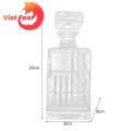 Glass Whiskey Decanter American Flag Pattern Whiskey Glass Decanter 450ml for Home Party Transparent Bottle Decanter with American Flag Design. 