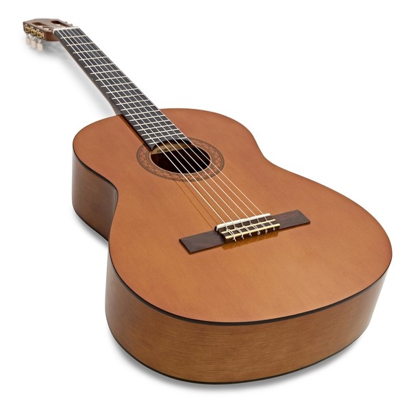 Yamaha%20C40%20Classical%20Guitar%20Indonesian%20Beginner%20level%20classic%20guitar%20Nylon%20Strings%20-%20Image%204