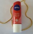 NIVEA Lip Balm Fruity Shine – CHERRY / KIRAZ with SPF 15 Nlbc Cherry Aroma. 