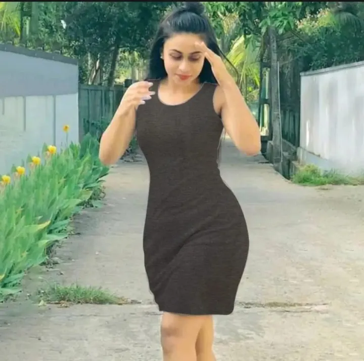 Sleeveless%20Cotton%20Short%20Tight%20Frock%20for%20Women%20%E2%80%93%20Comfortable%20and%20Trendy%20-%20Image%202
