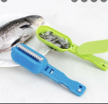 2 In 1 Plastic Fishing Scale Brush Built-in Fish Cutter Fish Skin Brush. 