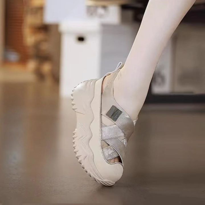 Spring%20Summer%20New%20Women's%20Shoes%20Height%20Increasing%20Thick%20Sole%20Hollow%20Wide%20Strap%20Student%20Korean%20Fashion%20Breathable%20Platform%20Sole%20Sports%20Sandals%20-%20Image%208