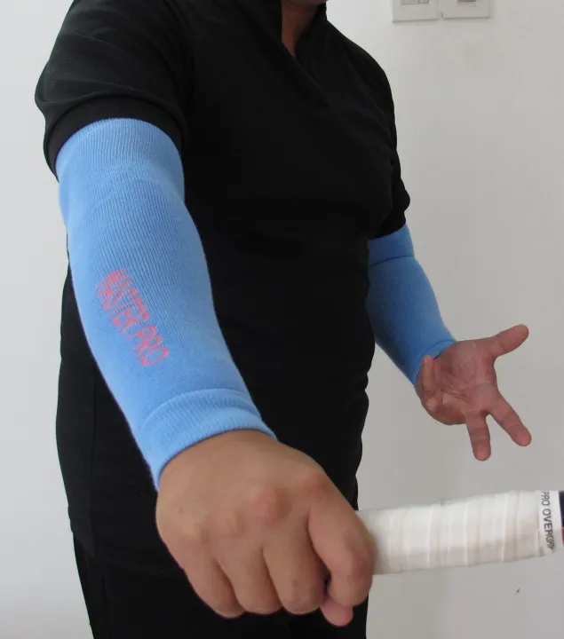 Compression%20arm%20sleeves%20-%20Image%206