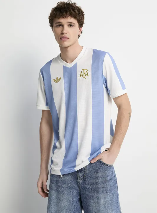 Argentina%20World%20Cup%20Jersey%20Full%20Kit%202025/26%20-%20Image%202