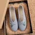 Soft Canvas Shoes Women Traditional Embroidered Shoes Lightweight Walking Sneakers Lady Girls Non Slip Summer Breathable Flats. 